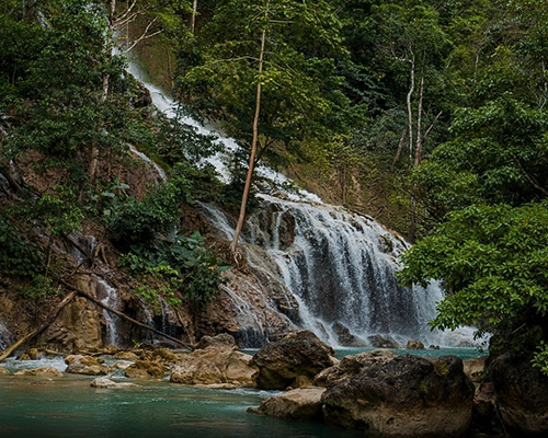 lapopu_waterfall_in_sumba_island by IK